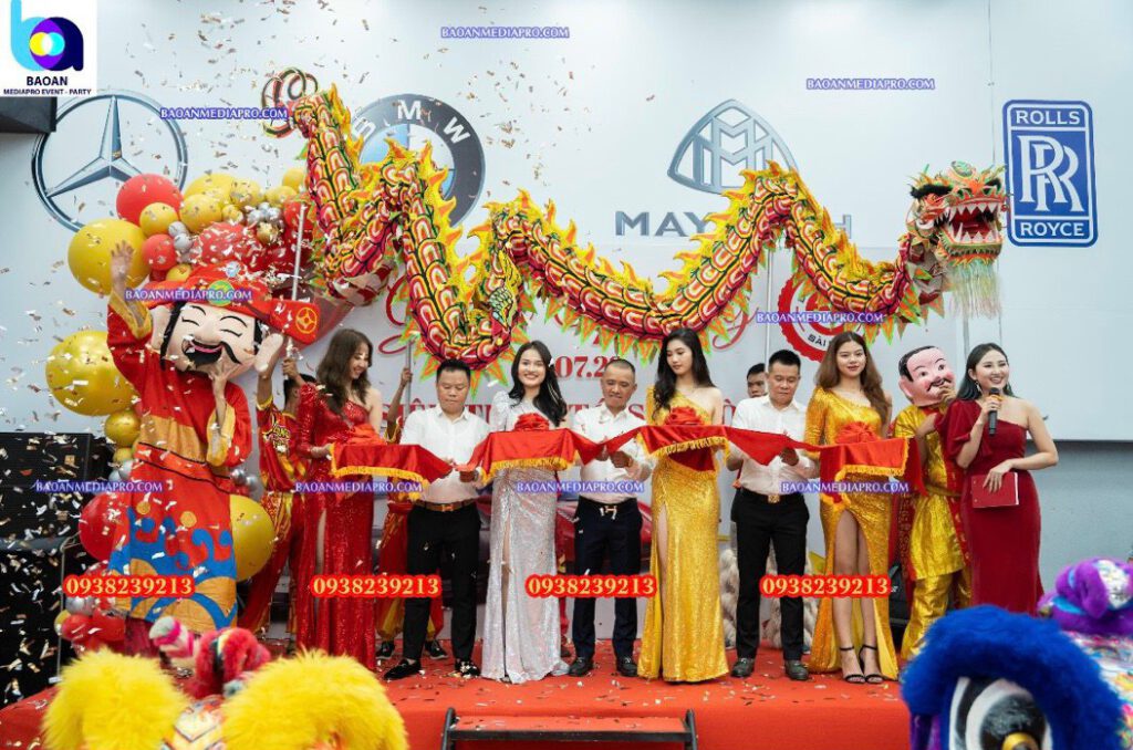 Múa lân khai trương chuyên nghiệp