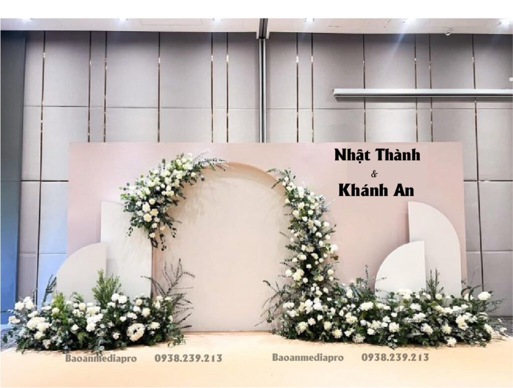 Trang trí backdrop cưới Hoa tươi