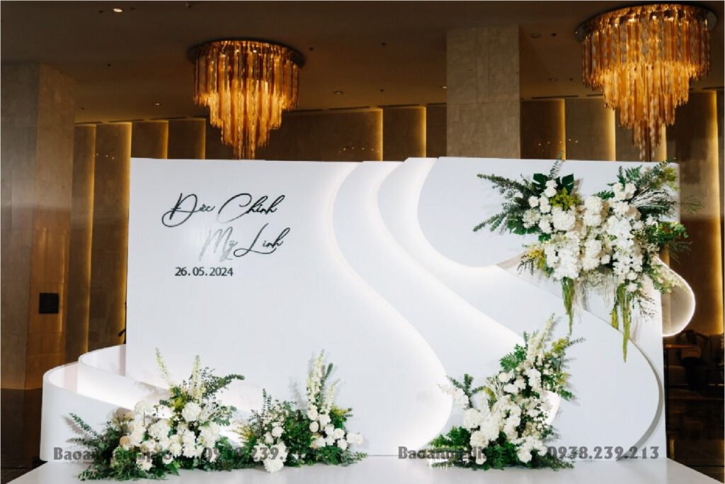 Trang trí backdrop cưới Hoa tươi