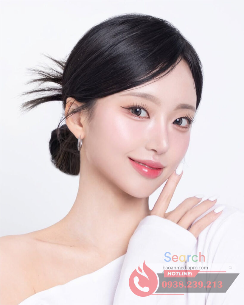 Thuê Thợ Trang Điểm Chuyên Nghiệp